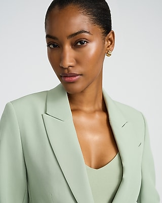 Signature Stretch Cropped Fitted Cutaway Blazer - image 4