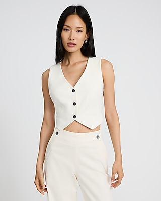 Editor Contrast Button Cropped Blazer Vest