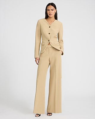 Signature Stretch Fitted V-Neck Collarless Cutaway Blazer