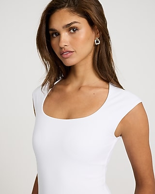 Body Contour High Compression Scoop Neck Cap Sleeve Bodysuit