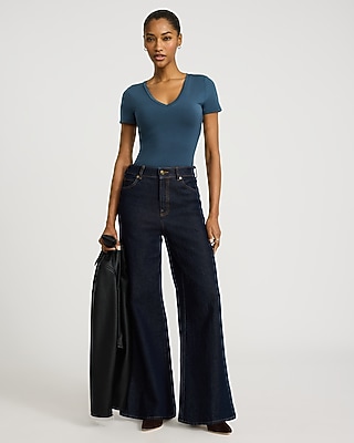 Supersoft Fitted V-Neck Double Layer Tee