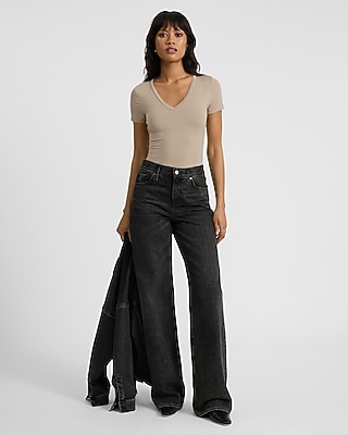 Supersoft Fitted V-Neck Double Layer Tee