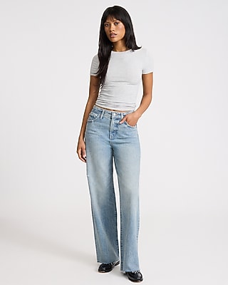 Essential Fitted Ribbed Crew Neck Short Sleeve Tee