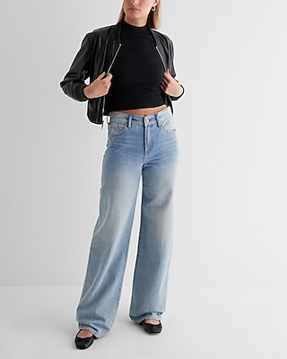 Ribbed Mock Neck Elbow Sleeve Tee