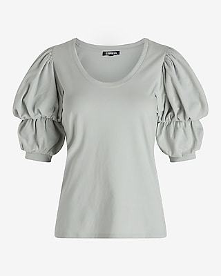 Skimming Scoop Neck Puff Sleeve Tee