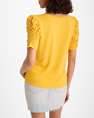 Supersoft Skimming V-Neck Puff Sleeve Tee