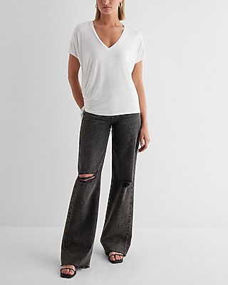 V-Neck Ruched Side Relaxed Tee