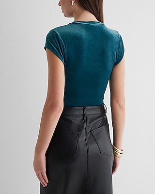 Body Contour Velvet Crew Neck Short Sleeve Tee