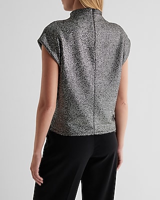 MK NK STRNG SHLDR BUBBLE TEE FOIL 8611420:PITCH BLACK:XS