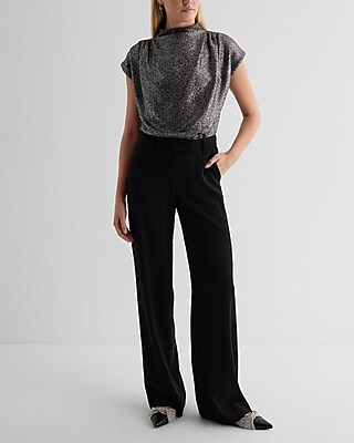 MK NK STRNG SHLDR BUBBLE TEE FOIL 8611420:PITCH BLACK:XS
