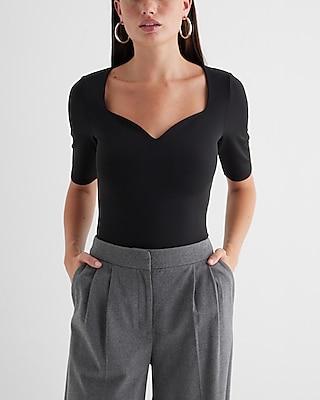 Body Contour Matte V-neck Short … curated on LTK