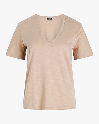 Skimming Textured V-Neck Short Sleeve Tee