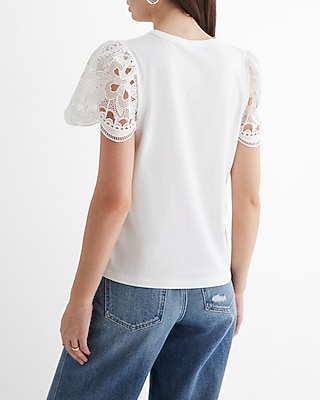 EX SS GRACE EYELET SLV TEE 8611632:HONEYBEE:XL