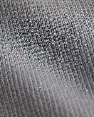 Fitted Ribbed Shine Crew Neck Baby Tee