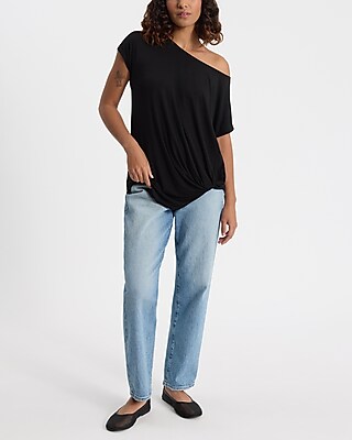 Relaxed Off The Shoulder Short Sleeve Knot Hem London Tee