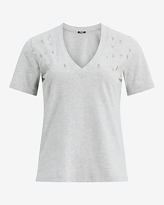 Skimming Embellished V-Neck Short Sleeve Tee