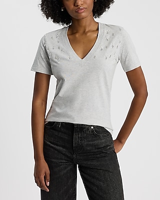 Skimming Embellished V-Neck Short Sleeve Tee