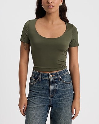 Body Contour Compression Silky Cropped Scoop Neck Tee