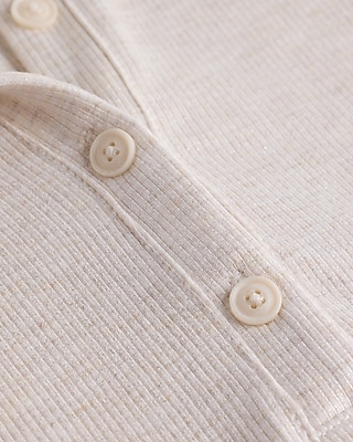 Shine Ribbed Elbow Sleeve Henley Tee