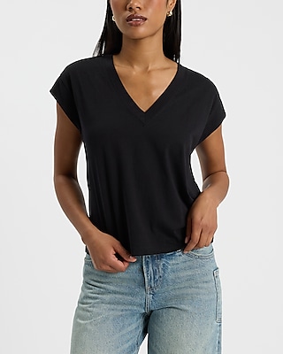 Skimming V-Neck Short Sleeve Tee