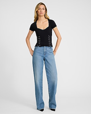 Body Contour Seamless Ribbed Sweetheart Lace-Up Tee