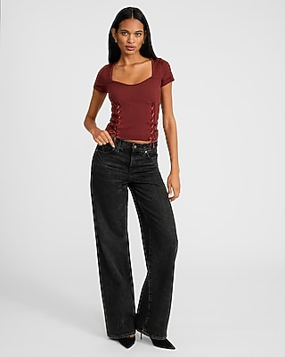 Body Contour Seamless Ribbed Sweetheart Lace-Up Tee