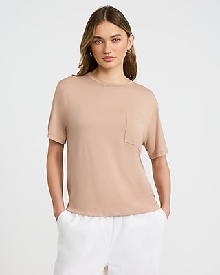 Skimming Short Sleeve Pocket Tee