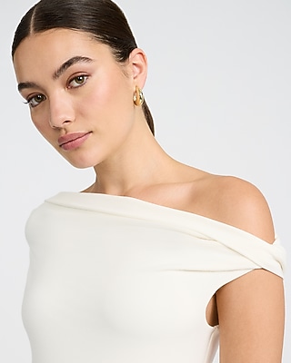 Ribbed Knit Off The Shoulder Twist Tee - image 2