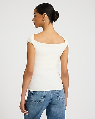 Ribbed Knit Off The Shoulder Twist Tee