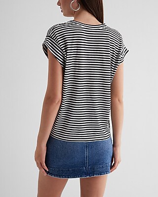 Skimming Striped V-Neck Short Sleeve Tee