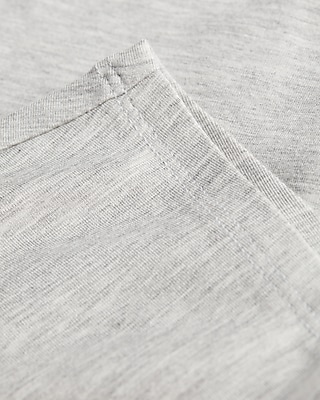 Relaxed V-Neck Short Sleeve London Tee