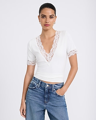 Ribbed Lace Trim V-Neck Elbow Sleeve Tee