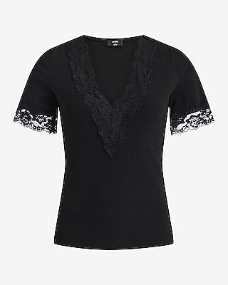 Ribbed Lace Trim V-Neck Elbow Sleeve Tee