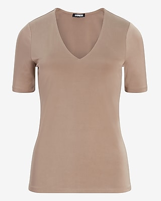 Body Contour Double Layer V-Neck Tee