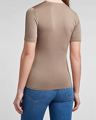 Body Contour Double Layer V-Neck Tee