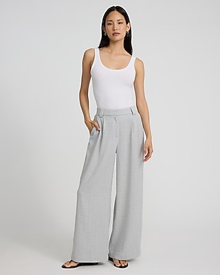 Fitted Ribbed Scoop Neck Tank