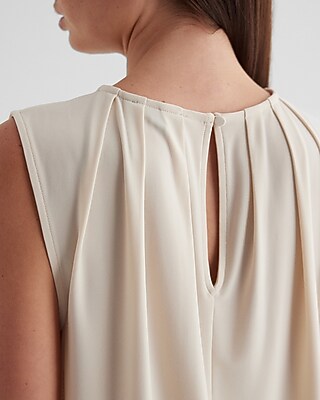 Relaxed Pleated Crew Neck Tank - image 4