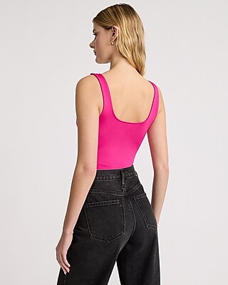 Body Contour Compression Scoop Neck Tank