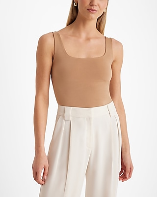 Body Contour Compression Scoop Neck Tank