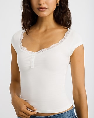 Ribbed Scoop Neck Short Sleeve Lace Trim Tee