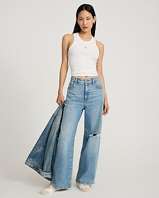 Fitted Ribbed High Neck Heart Graphic Tank