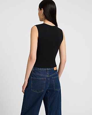 Fitted Ribbed Crew Neck Tank