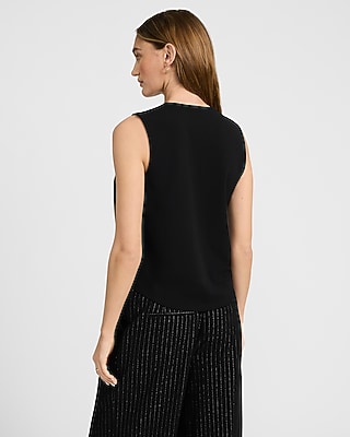 Signature Crepe V-Neck Tank