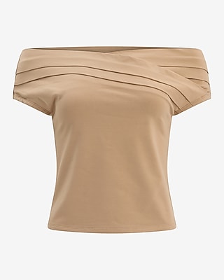 Off The Shoulder Crossover Front Pleated Top