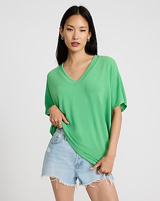 Relaxed Crepe V-neck Short Sleeve Sweater