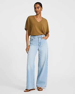 Relaxed Crepe V-Neck Short Sleeve Sweater