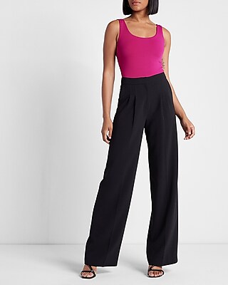 Body Contour High Compression Scoop Neck Bodysuit