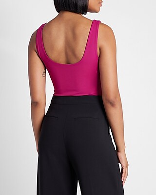 Body Contour High Compression Scoop Neck Bodysuit