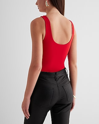 Body Contour High Compression Scoop Neck Bodysuit