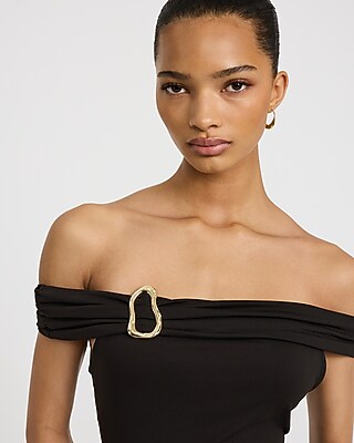Off The Shoulder Hardware Cropped Top